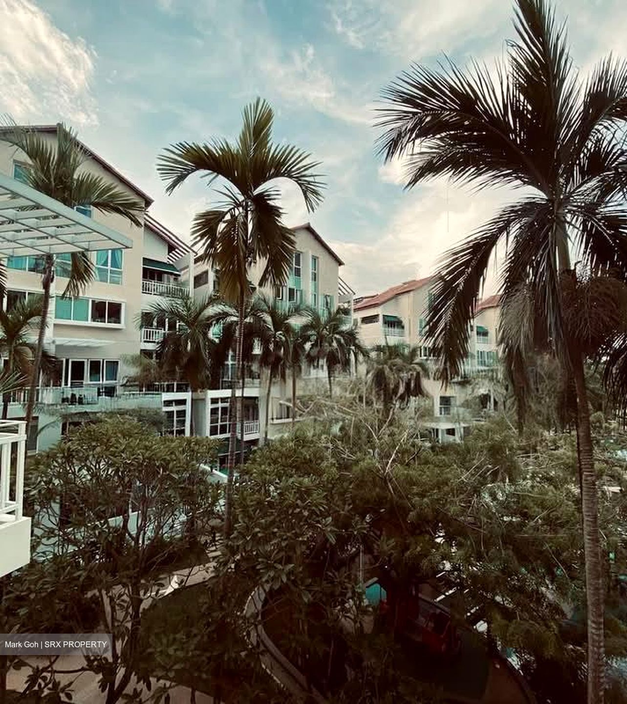 Country Park Condominium (D16), Condominium #588159881
